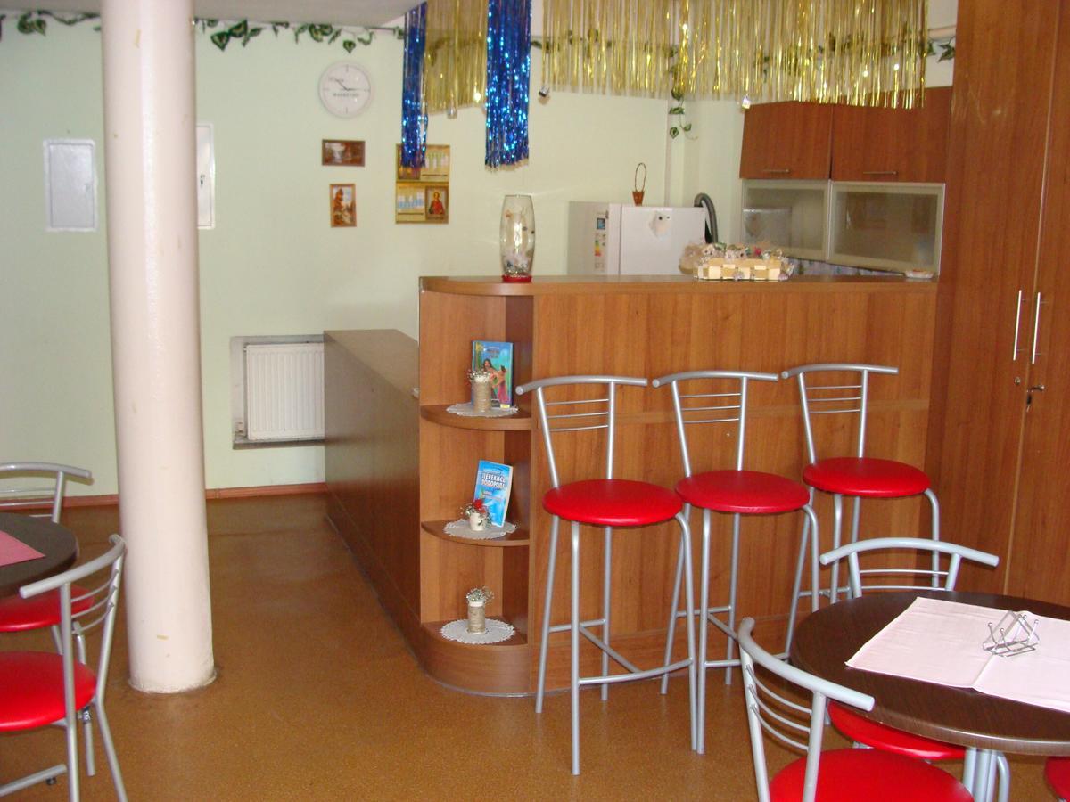 Adel Hotel Киев Екстериор снимка